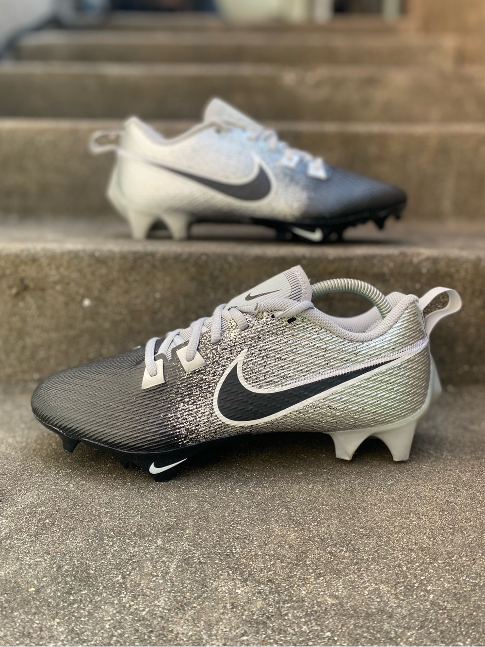 Nike Vapor Edge Speed 360 2 Silver Football Cleats
